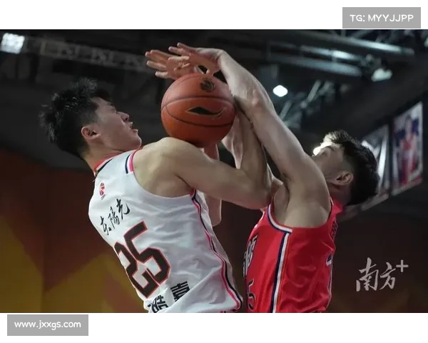 CBA-广东德比深圳男篮轻取龙狮男篮 贺希宁23分 CBA-广东德比深圳男篮轻取龙狮男篮 贺希宁23分